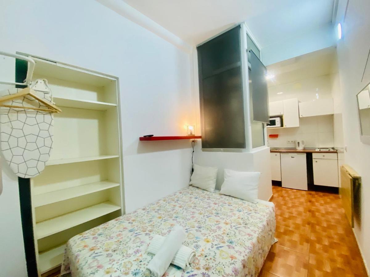 01 Apartamento 2 ,3 Apartment บาร์เซโลนา ภายนอก รูปภาพ
